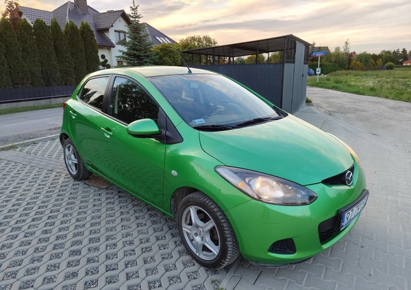 Mazda 2 cena 13900 przebieg: 104618, rok produkcji 2009 z Rzeszów małe 137